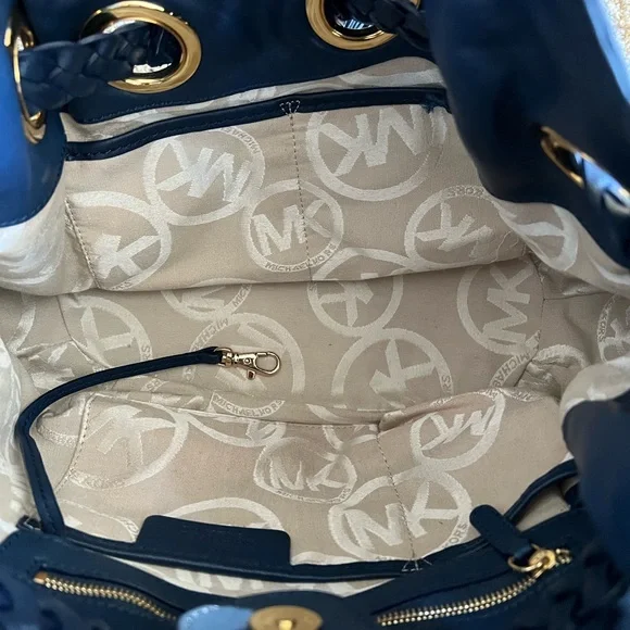 Michael Kors Dark Blue Shoulder Bag with Gold Accents - Picture 5 of 6